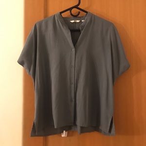 Uniqlo grey bat wing blouse